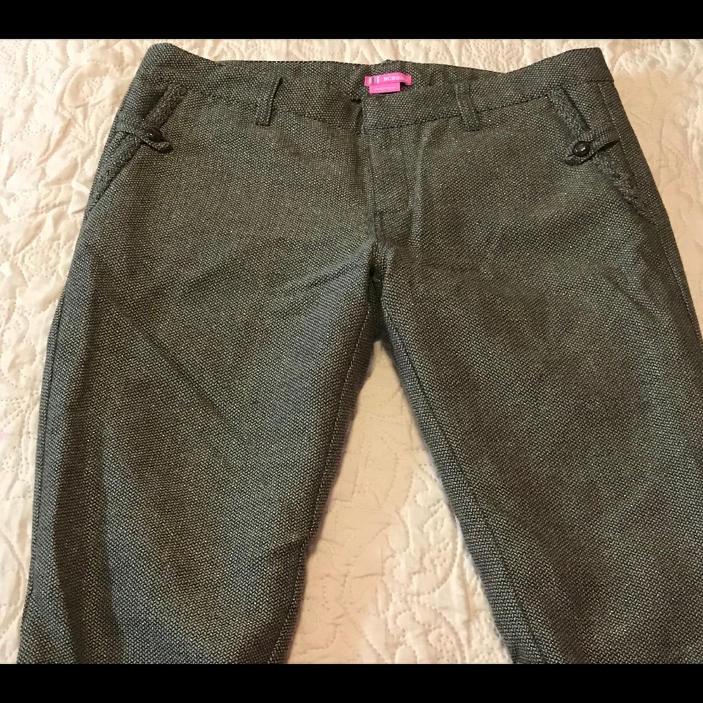 BCBGirls capri pants